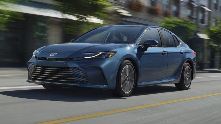 New-2025-Toyota-Camry-US-spec_3