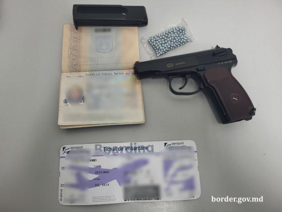pistol aeroport