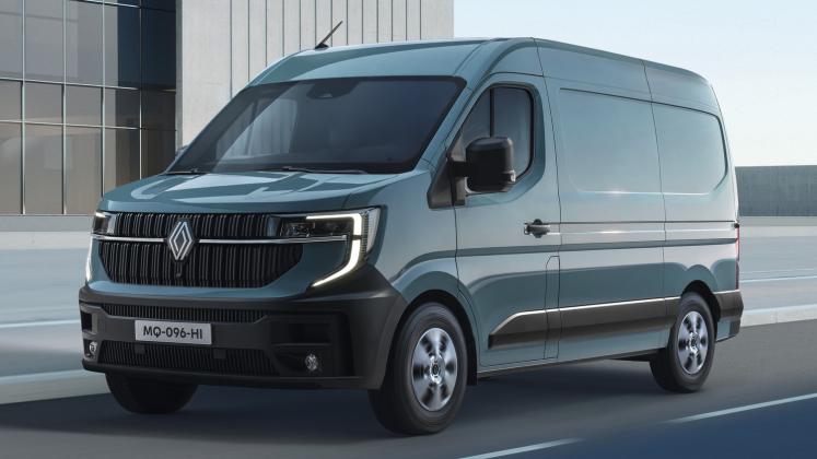 New-2024-Renault-Master-Aerovan_2