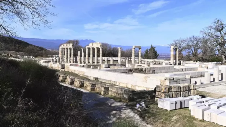 palatul-aigai-1