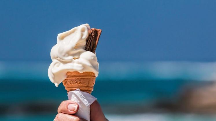 ice-cream-1274894_1920-1620x1080