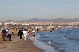 Alertă pentru moldovenii care ajung în Spania: Cod roșu de precipitații și furtuni
