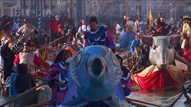 n574725v7_VENEȚIA CARNAVAL.mxf.00_00_09_18.Still001