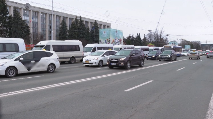 n588247v24_TRANSPORTATORI PMAN.mxf.00_00_58_24.Still001