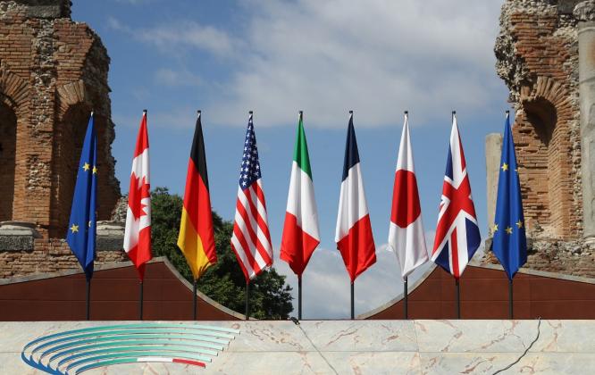 g7