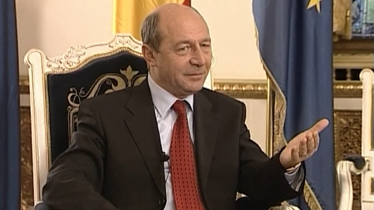 n602484v4_BĂSESCU RETRAGERE.mxf.00_01_35_08.Still001