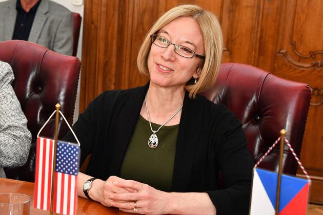 Kelly Adams-Smith