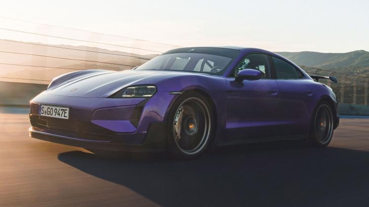Sky_Purple_Metallic_Porsche_Taycan_Turbo_GT-1