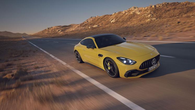 New-2024-Mercedes-AMG-GT-43_0