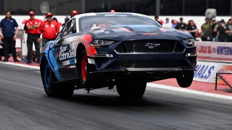 Ford-Mustang-Super-Cobra-Jet-1800_11