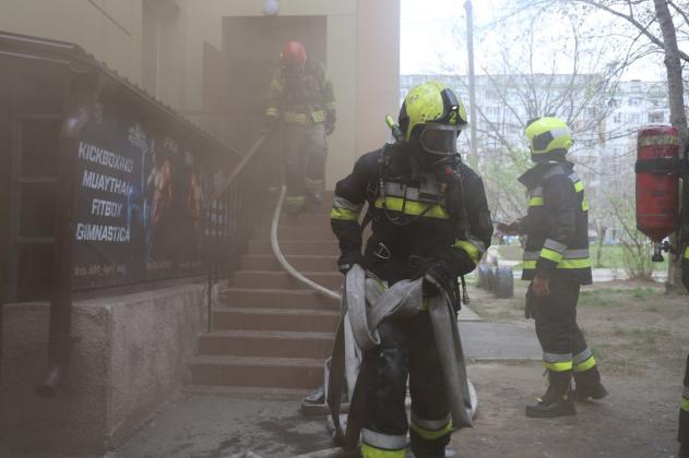 incendiu liceu deleanu1
