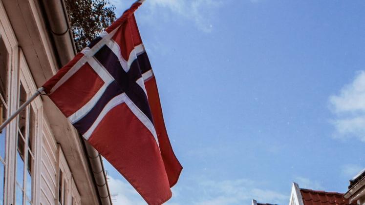 norway-flag-waving-hanged