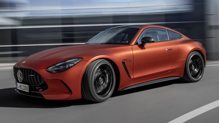 Mercedes-AMG-GT-63-S-E-PERFORMANCE-2024_17