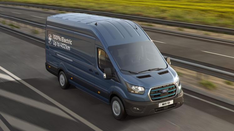 New-2024-Ford-E-Transit-extended-range_4