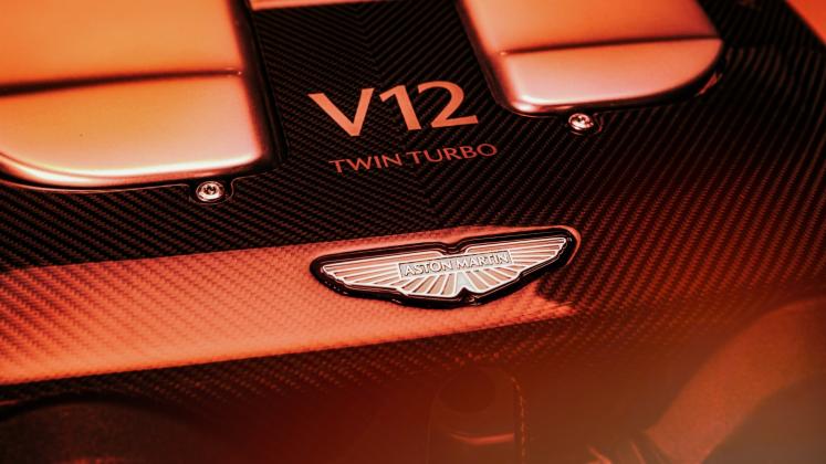 Aston-Martin-new-V12