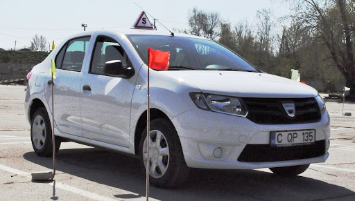 regulament școala auto 2024 mașină