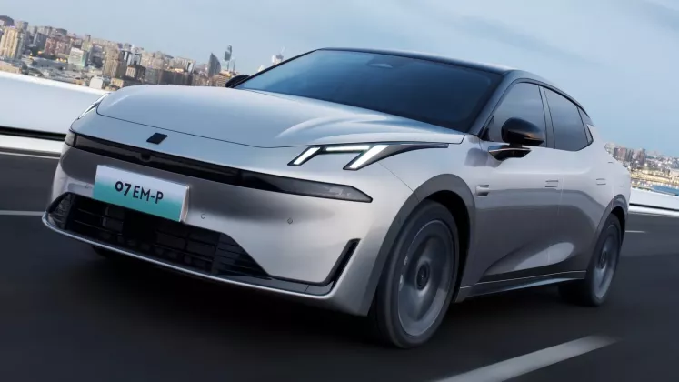 Lynk-Co-07_8