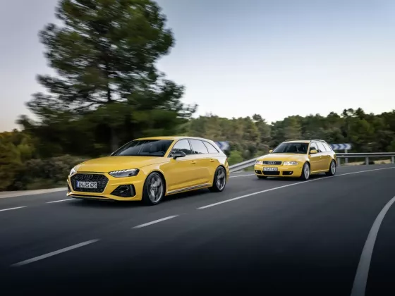 New-2024-Audi-RS-4-Avant-edition-25-years_1