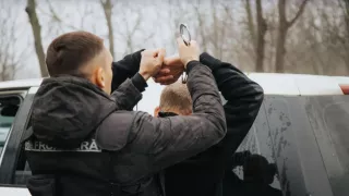 Pe urmele unui fugar, dincolo de hotar: Alți doi grăniceri ucraineni au ajuns ilegal în Moldova