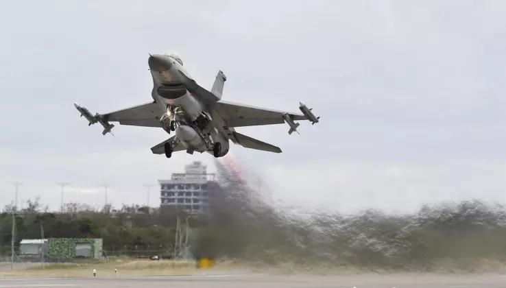 F-16 atac decolare ucraina