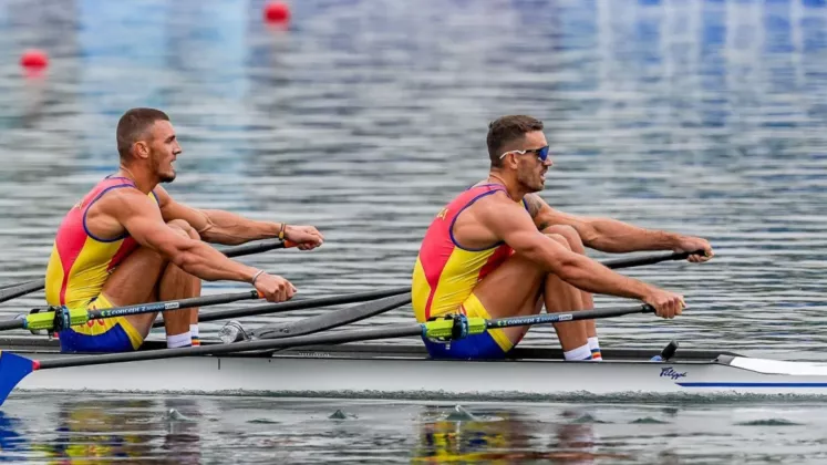 Canotorii Andrei Cornea și Marian Enache