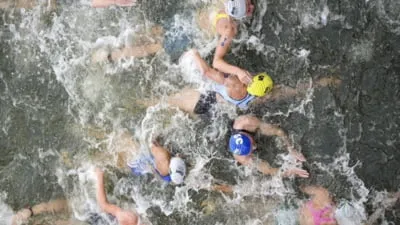 --nc---trei-sportivi-s-au---mboln--vit--dup---ce-au---notat---n-Sena