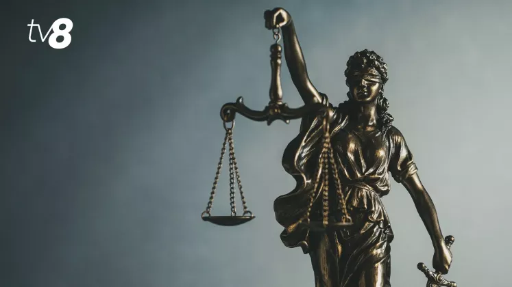 justitie balanta judecat