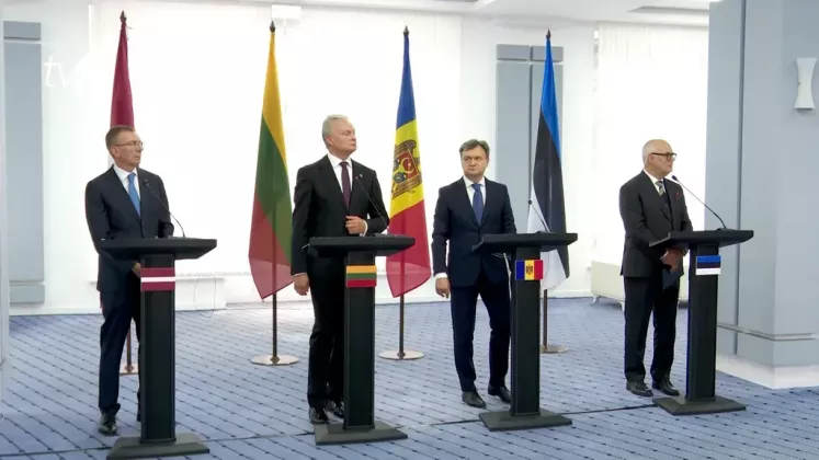 IZITĂ BALTICI.