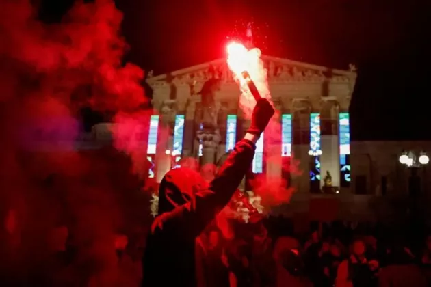 tag_reuters.com,2024_newsml_LYNXMPEK920PF_12024-10-03T185007Z_1_LYNXMPEK920PF_RTROPTP_3_AUSTRIA-POLITICS-PROTEST