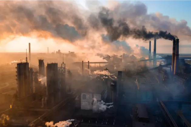 Impactul-industriei-asupra-mediului-cum-poate-fi-controlat
