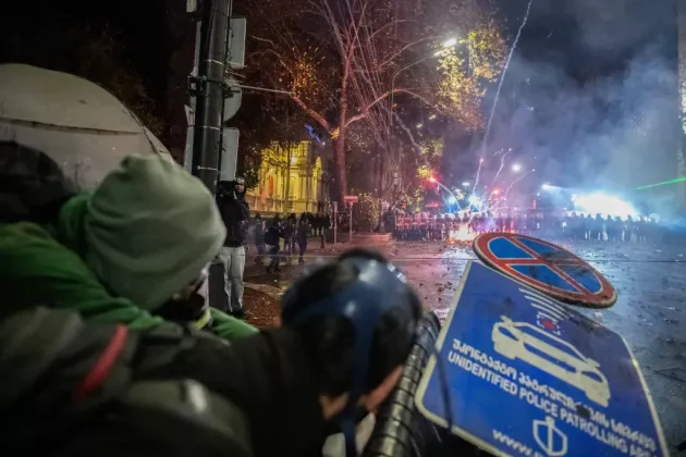 Confrunta-de-strada-in-Tbilisi-intre-protestatarii-pro-europeni-si-politie