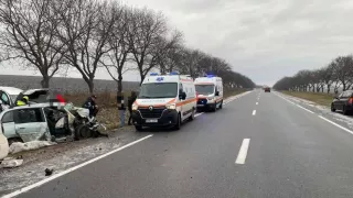 /FOTO/ Accident teribil la Edineț: Sunt 2 morți și 2 răniți. Un șofer nu avea permis și nici anvelope de iarnă
