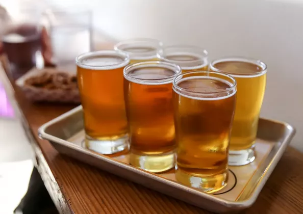 Glasses-beer-bar-Brussels