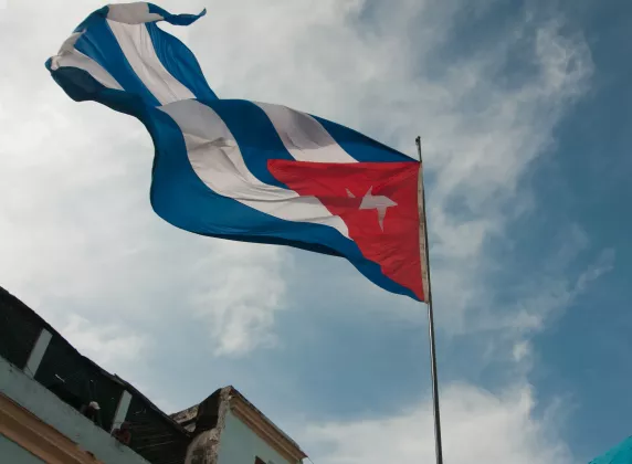 130617204230-cuba-flag