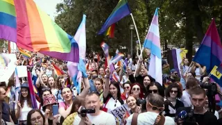 /PROMO/ Provocările comunității LBGT din Moldova - sâmbătă, de la 19:45, la  „Moldova gândește”