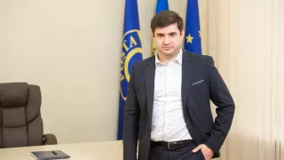 A fost sau nu conflict de interese? Soția șefului APP părăsește funcțiile publice. Cojuhari: „Să nu mai planeze niciun dubiu”