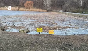 /ВИДЕО/ Опасный лед на водоемах унес жизнь одного человека, троих удалось спасти