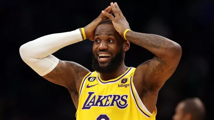 lebron james (2)