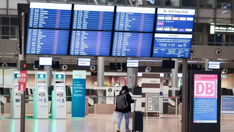 aeroporturi cancelled