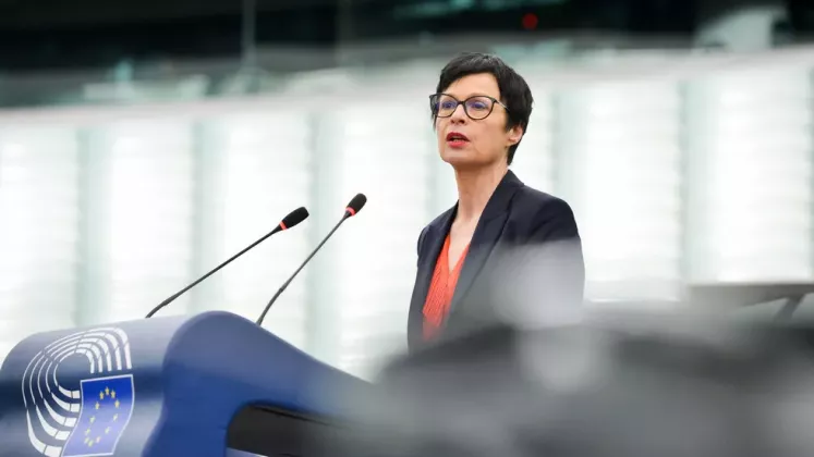 марта кос