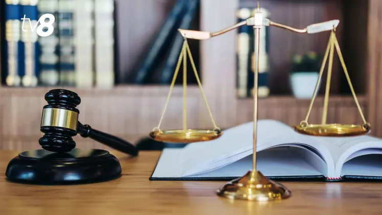 justiție (7)