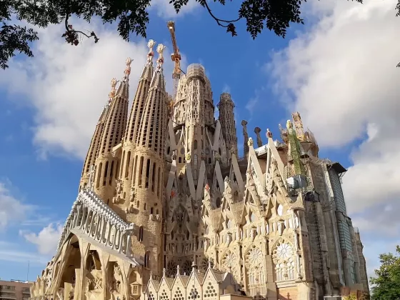Sagrada-Familia-deutsche-Tour