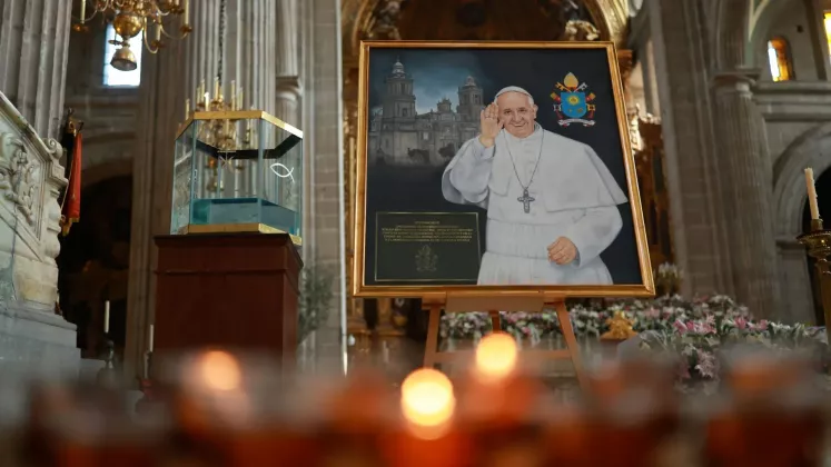 papa francisc (2)