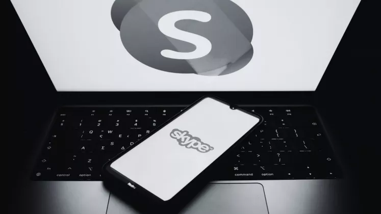 skype