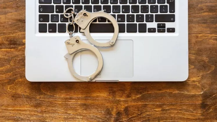 justitie calculator infractiune