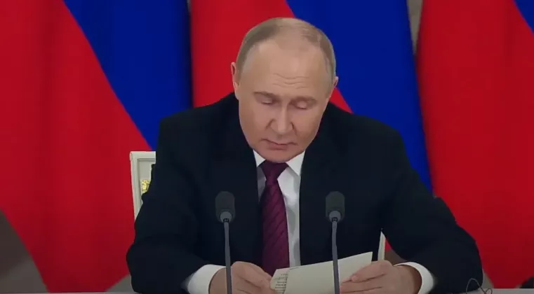 Путин отказался от временного прекращения огня на 30 дней и предложил начать переговоры в Стамбуле