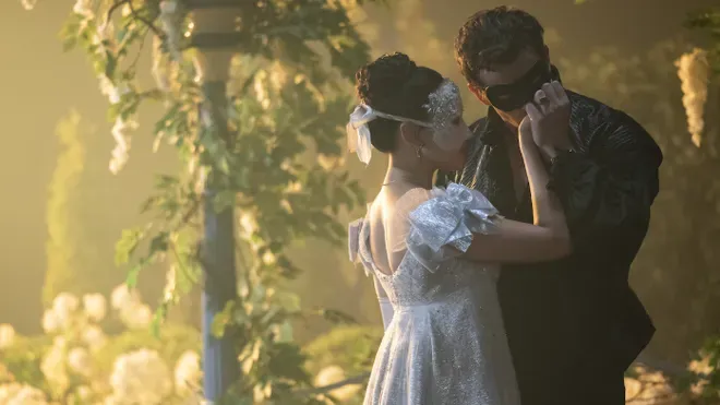 78649027007-benedict-and-sophie