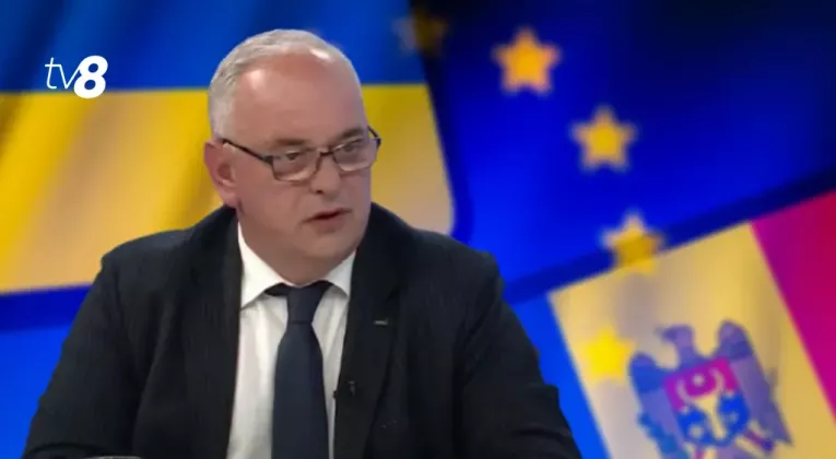 паун роговей евроинтеграция