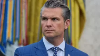 В США допускают наземное вторжение в Иран. Министр обороны: "Нам не нужен затяжной конфликт" 