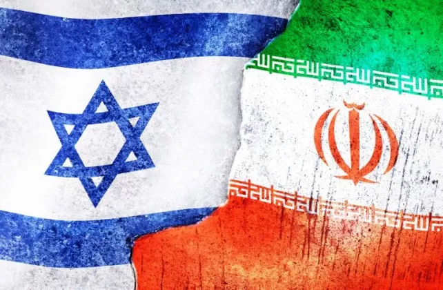 Israel Iran display GettyImages-1297727595